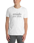 Amado por Dios- Camiseta de manga corta unisex